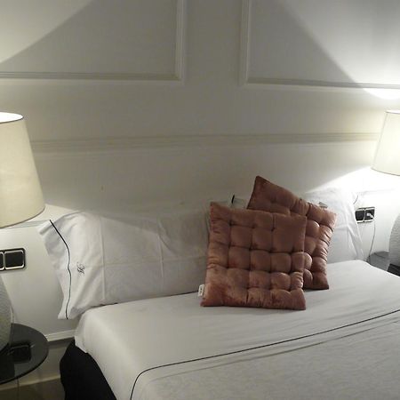 Apartamentos Manzana Madrid Zimmer foto