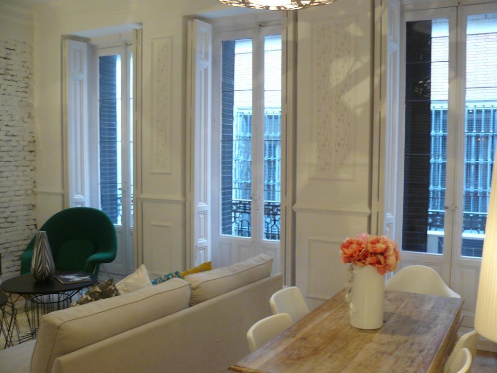 Apartamentos Manzana Madrid Zimmer foto